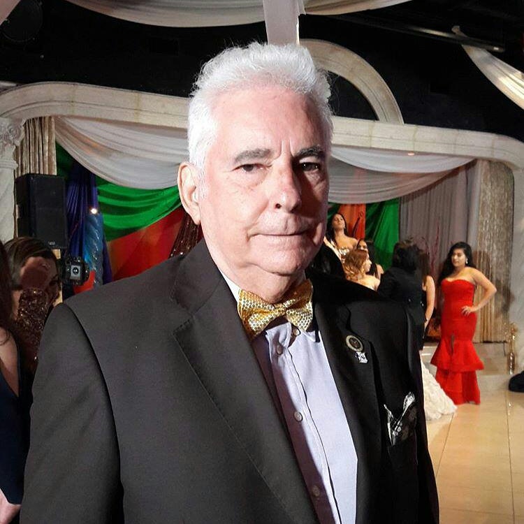 Alfredo FernandezGamez » Social Media the way it's meant to be!