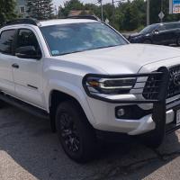 Venta  y Exhibición de Toyota Tacoma piezas y accesorios