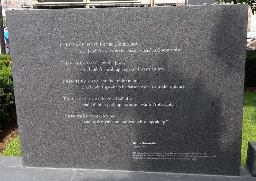 1024px-Poem_by_Martin_Niemoeller_at_the_the_Holocaust_memorial_in_Boston_MA