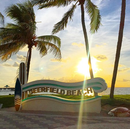 deerfield-beach-boardwalk