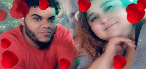 Snapchat-708615067__01