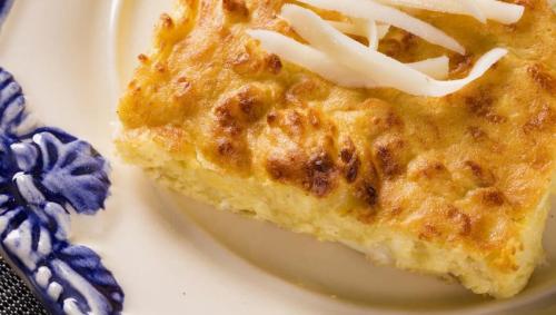 Sopa-Paraguaya-made-with-white-corn
