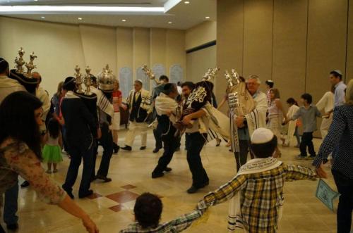 sinjat torah