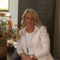 Kathy M Hatton