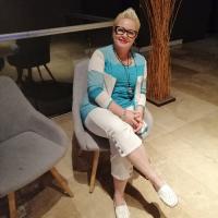 GABRIELA DE LARTUNDO